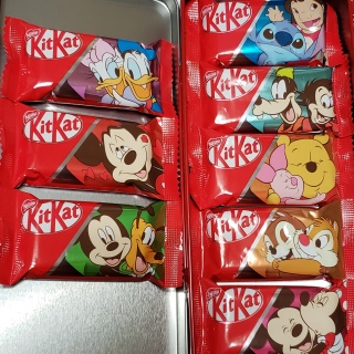 KitKat×Disney。