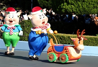 �g�C�Y�E�����_���X�E�N���X�}�X�B